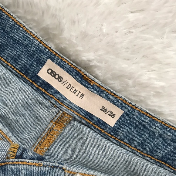 ASOS Distressed high waisted cropped denim jeans - Picture 4 of 7